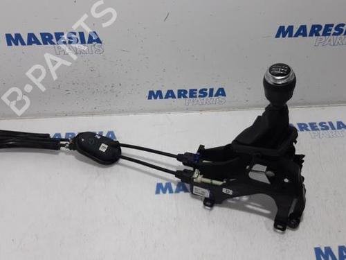 Selector da caixa RENAULT CLIO V (B7_) 1.0 TCe 100 (B7MT) (101 hp) 31395868