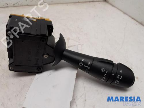 Used Steering column stalk RENAULT CLIO IV (BH_) 1.2 TCe 120 (BHM0) (120 hp) 31397330