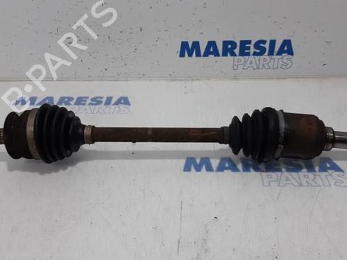Used Left front driveshaft FIAT PANDA (169_) 1.2 (169.AXB11, 169.AXB1A) (60 hp) 31450468
