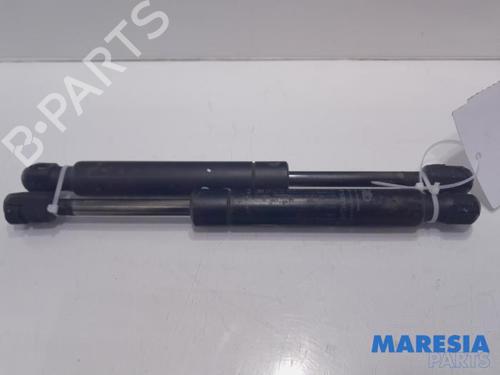 Used Tailgate lift support ALFA ROMEO 159 Sportwagon (939_) 3.2 JTS Q4 (939BXG2B, 939BXG22) (260 hp) 31533504