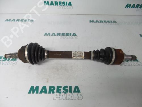Used Left front driveshaft PEUGEOT 308 I (4A_, 4C_) 1.6 16V (120 hp) 31529480