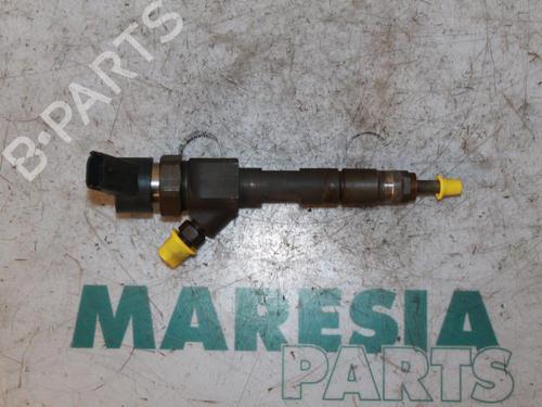 Used Injector RENAULT SCÉNIC II (JM0/1_) 1.9 dCi (JM0G, JM12, JM1G, JM2C) (120 hp) 31454825