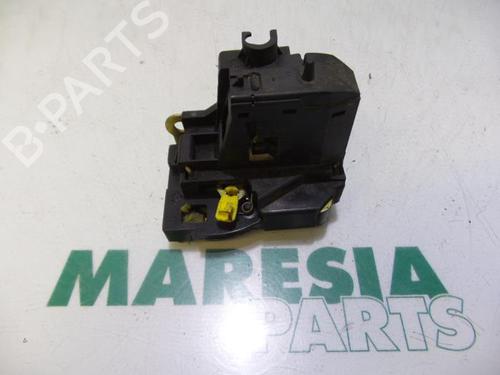 electronic-module-renault-scenic-i-mpv-ja01_-fa0_-1999-2000-2001-2002-2003-2004-2005-2006-2007-2008-2009-2010-31489745 main image