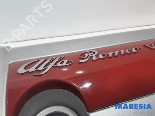 Upper protection ALFA ROMEO 159 Sportwagon (939_) 3.2 JTS Q4 (939BXG2B, 939BXG22) | BP31481663M93