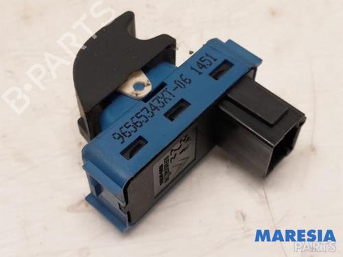 Switch PEUGEOT 3008 I MPV (0U_) 1.6 VTi | BP31486993I30