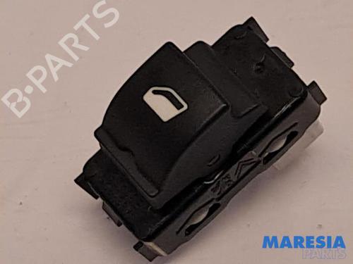 switch-peugeot-308-sw-ii-lc_-lj_-lr_-lx_-l4_-2014-2015-2016-2017-2018-2019-2020-2021-31452754 main image