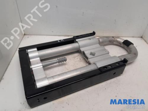 Used Electronic module PEUGEOT 308 CC (4B_) 2.0 HDi (4BRHRH, 4BRHRJ) (136 hp) 31451634