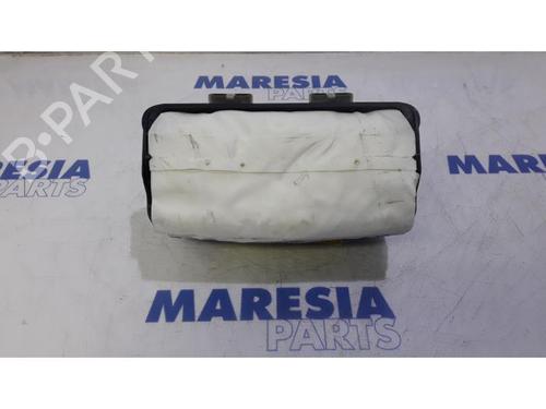 Used Passenger airbag FIAT BRAVO II (198_) 1.4 (198AXA1B) (90 hp) 31509044