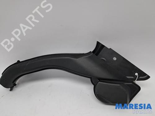 Used Pipe Pipe RENAULT KADJAR (HA_, HL_) 1.2 TCe 130 (HLMR) (130 hp) 40093166 40093166