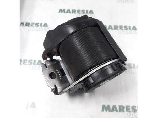 rear-left-seatbelt-fiat-panda-169_-2003-31397906 main image
