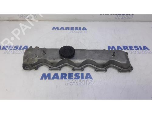 Used Valve cover CITROËN JUMPER I Van (244) 2.8 HDi (128 hp) 31513993