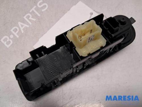 Switch RENAULT CLIO IV Grandtour (KH_) 0.9 TCe 90 | BP31448859I30