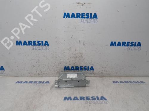 Used Radio PEUGEOT 2008 I (CU_) 1.6 HDi (92 hp) 31444348