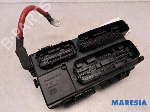 Fuse box FIAT GRANDE PUNTO (199_) 1.4 (199AXB11, 199AXB1A, 199BXB1A, 199AXL1A) | BP31516081E1
