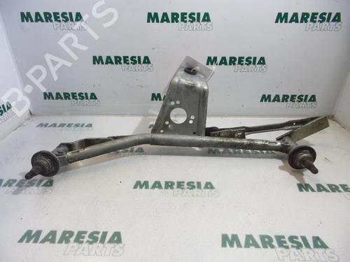 Used Front wipers mechanism PEUGEOT 206 Hatchback (2A/C) 1.4 i (75 hp) 31535391
