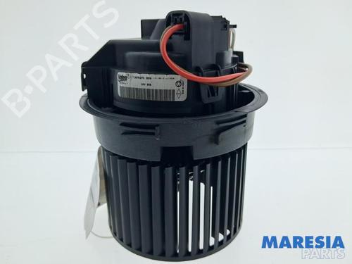 Used Heater blower motor Heater blower motor RENAULT CLIO IV (BH_) 0.9 TCe 90 (BHNF, BHMA, BHMH, BHJK, BHJR) (90 hp) 33707843 33707843