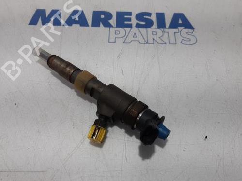 Used Injector CITROËN BERLINGO MULTISPACE (B9) 1.6 HDi 75 / BlueHDi 75 (75 hp) 31398121