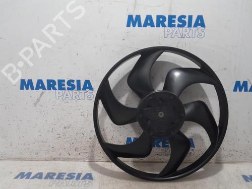 Used Pipe VAUXHALL VIVARO B Bus (X82) 1.6 CDTi (125 hp) 31398494