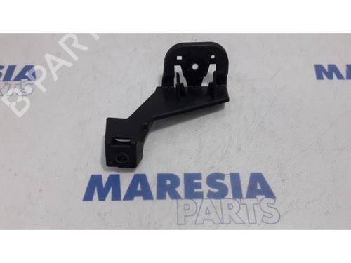 Kofangerbeslag bag RENAULT ESPACE V (JR_) 1.6 TCe 200 (200 hp) 31407867