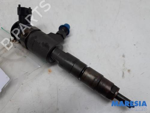Used Injector PEUGEOT 208 I (CA_, CC_) 1.6 BlueHDi 100 (100 hp) 31520824