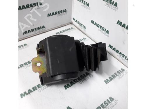 Used Rear right seatbelt RENAULT TWINGO I (C06_) 1.2 (C066, C068) (58 hp) 31493760