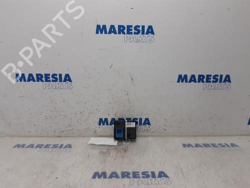 elektronisk-modul-citroen-c4-cactus-2014-31385773 main image