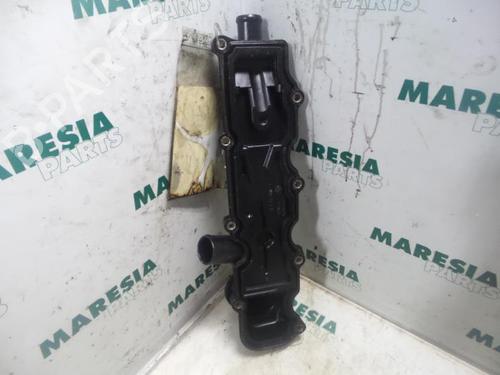 Used Valve cover PEUGEOT 206 Hatchback (2A/C) 1.9 D (69 hp) 31456161