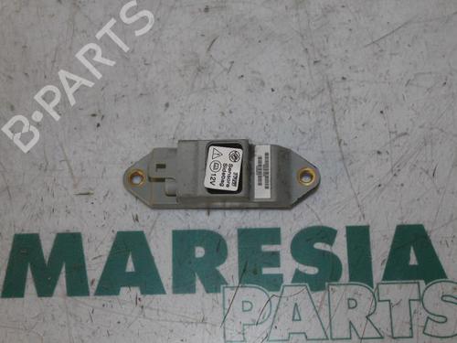 Used Electronic sensor LANCIA THESIS (841_) 2.0 Turbo (841AXA1B03) (185 hp) 31406301