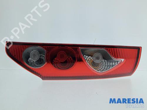 Used Right taillight Right taillight 39585947 39585947