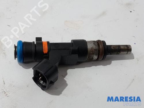 Used Injector RENAULT CLIO IV (BH_) 0.9 TCe 90 (BHNF, BHMA, BHMH, BHJK, BHJR) (90 hp) 31511392