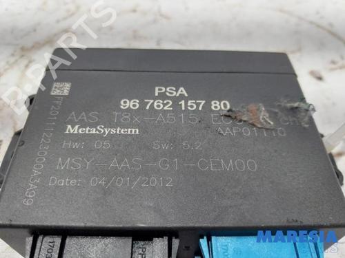 Used Electronic module CITROËN C3 II (SC_) 1.6 HDi (92 hp) 31496459