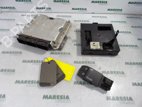 Used Engine control unit (ECU) RENAULT LAGUNA II (BG0/1_) 1.9 dCi (BG08, BG0G) (120 hp) 31454942