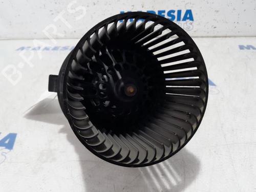 Heater blower motor PEUGEOT 208 I (CA_, CC_) 1.6 BlueHDi 100 | BP31519661M62