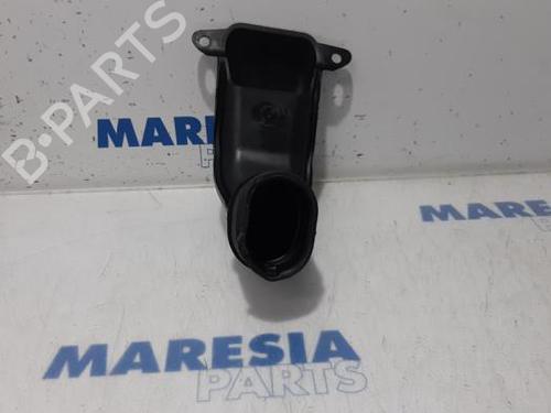Used Pipe RENAULT CLIO V (B7_) 1.0 TCe 100 (B7MT) (101 hp) 31466614