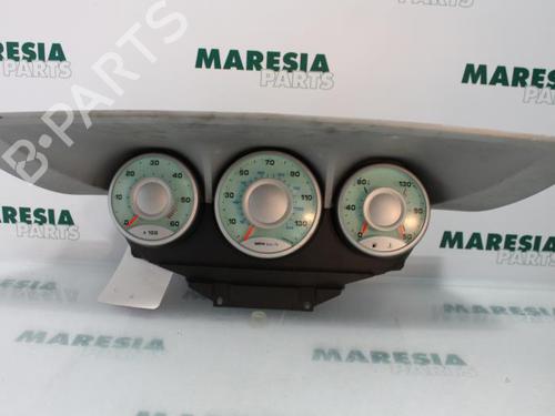 Used Instrument cluster CITROËN C8 (EA_, EB_) 2.2 HDi (128 hp) 31529771