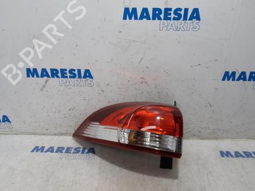 Used Left taillight RENAULT CLIO IV Grandtour (KH_) 1.5 dCi 90 (KHN3, KHN4) (90 hp) 31418014