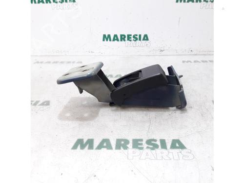 hingedoor-check-strap-peugeot-expert-van-vf3a_-vf3u_-vf3x_-2007-31511843 main image