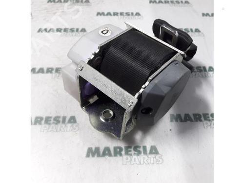 Used Rear right seatbelt ALFA ROMEO 147 (937_) 1.6 16V T.SPARK ECO (937.AXA1A, 937.BXA1A) (105 hp) 31533650