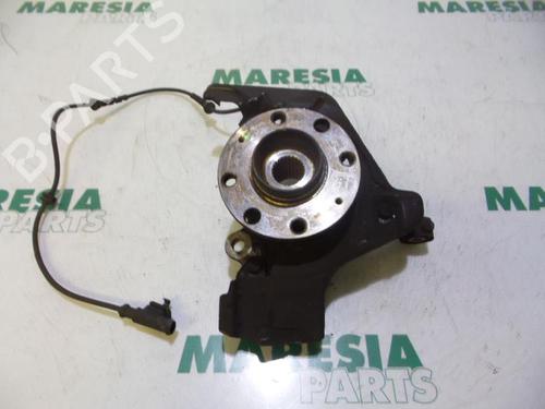 Venstre Styrespindel Lejehus FIAT PUNTO EVO (199_) 1.3 D Multijet (84 hp) 31484213