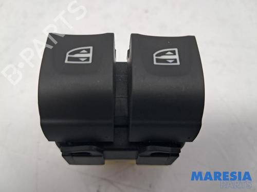 Used Switch RENAULT CLIO IV (BH_) 0.9 TCe 90 (BHNF, BHMA, BHMH, BHJK, BHJR) (90 hp) 31385373