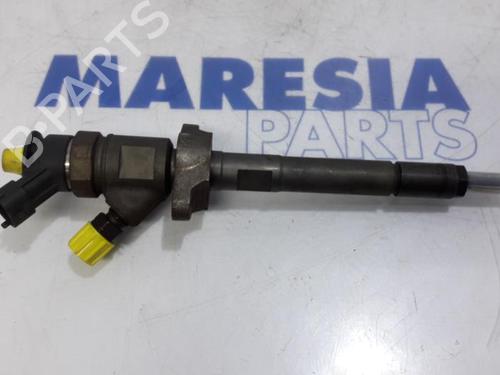Used Injector PEUGEOT PARTNER Box Body/MPV 1.6 HDi (75 hp) 31525941