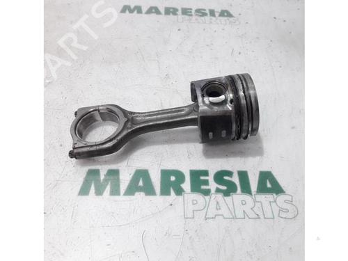 BP31516443O1 main image