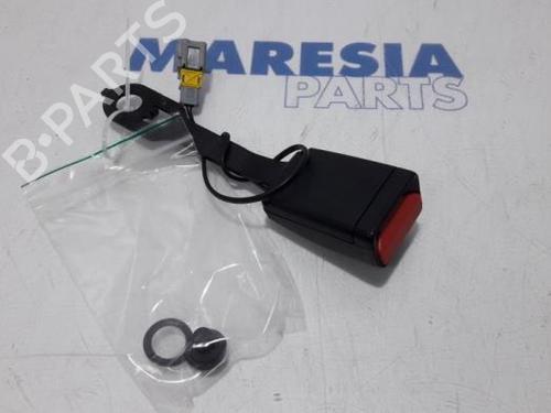 Used Seat buckle PEUGEOT 208 I (CA_, CC_) 1.0 VTi (68 hp) 31470436