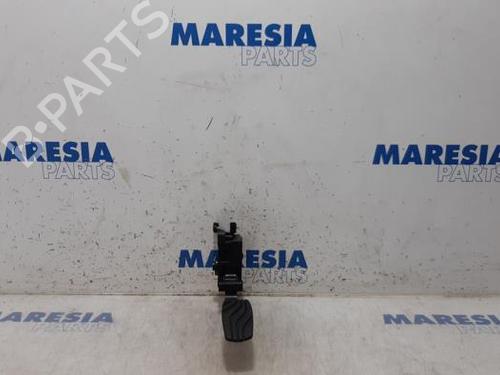 Used Electronic module RENAULT MEGANE IV Grandtour (K9A/M/N_) 1.5 Blue dCi 95 (K9A2) (95 hp) 31403085