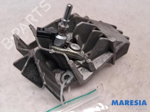 Used Injector RENAULT MEGANE III Grandtour (KZ0/1) 1.5 dCi (KZ09, KZ0D, KZ1G, KZ29, KZ14, KZ1W, KZ10, KZ1F,... (110 hp) 31415731