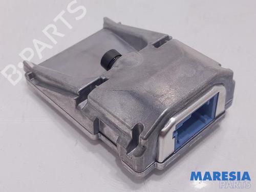 Used Camera PEUGEOT 2008 II (UD_, US_, UY_, UJ_, UR_, UC_) e-2008 (UKZKXZ) (136 hp) 31525672