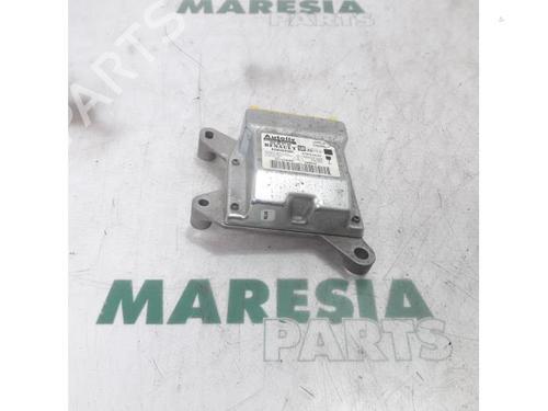 Used ECU airbags RENAULT TRAFIC II Van (FL) 1.9 dCi 100 (FL0C, FL0K, FL0B) (101 hp) 31507791