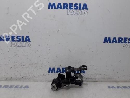Used Ignition barrel FIAT PUNTO EVO (199_) 1.3 D Multijet (84 hp) 31509879