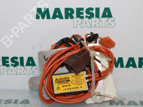 ecu-airbags-citroen-saxo-s0-s1-1996-1997-1998-1999-2000-2001-2002-2003-2004-31501453 main image