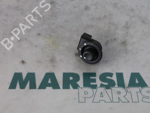 Used Switch RENAULT MEGANE II (BM0/1_, CM0/1_) 1.6 16V (BM0C, CM0C) (113 hp) 31525398